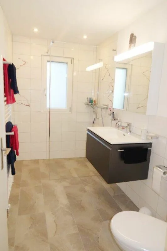 Appartement de 4 pièces et demi au rez-de-chaussée à Pitasch – photo 8 sur 8