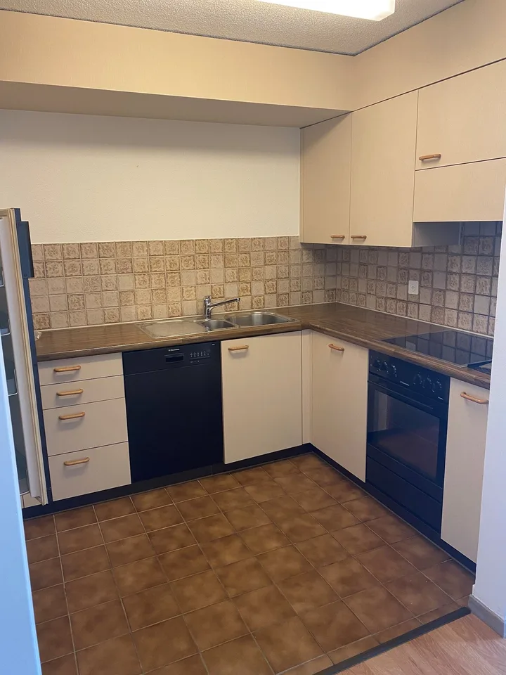 Schöne 2.5-Zimmerwohnung in Zürich-Witikon zu vermieten – Foto 5 von 7