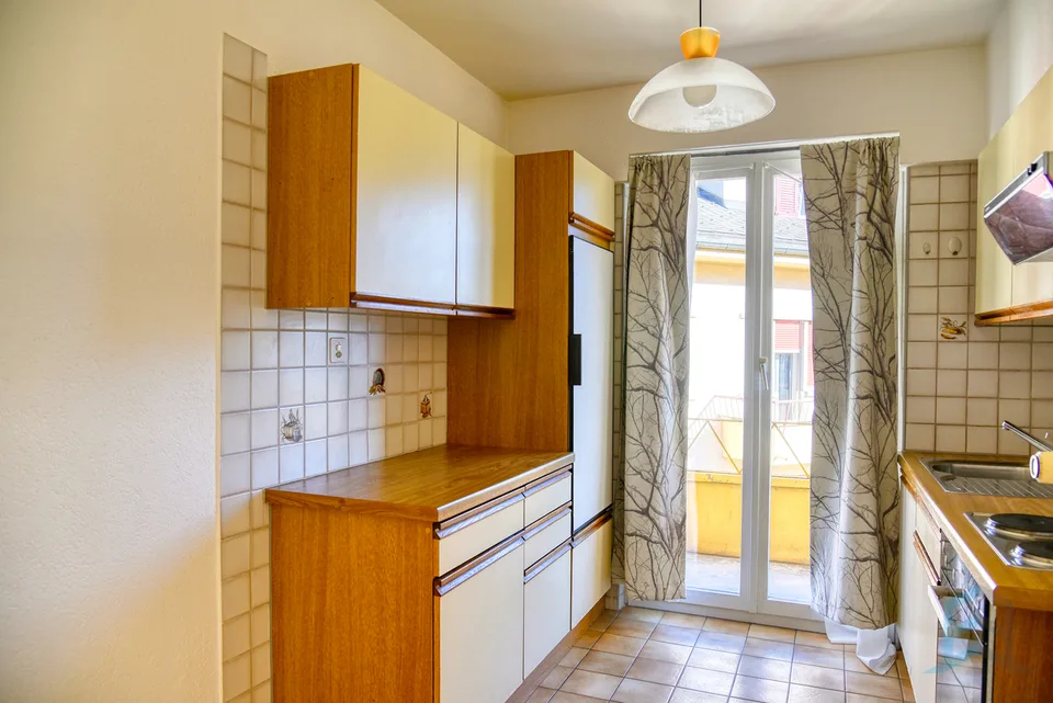 A LOUER Appartement de 2 ½ pièces avec balcon au centre-ville – foto 8 di 13