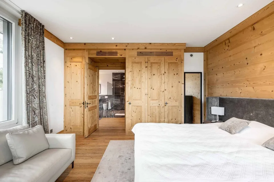 Einzigartiges Appartement, zwischen alpinem Luxus und Moderne – Foto 10 von 13