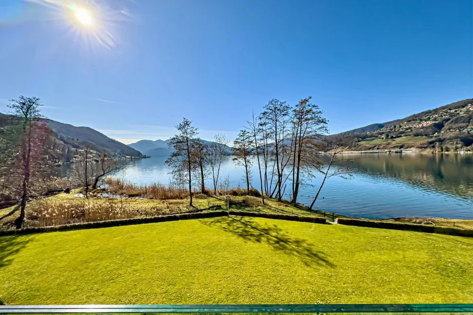 Lugano-Muzzano: Elegant furnished 3.5-room apartment with direct access to Lake Lugano for sale – photo 2 of 11