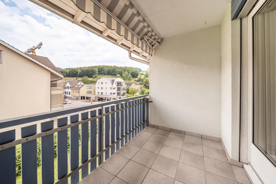 Ihr neues Zuhause: Helle 3.5-Zimmer-Wohnung mit Balkon – Foto 11 von 20