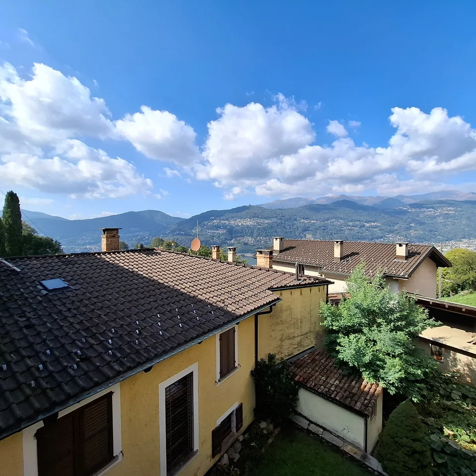 Zweizimmerwohnung mit Balkon in Montagnola – Sofort verfügbar – Foto 3 von 5