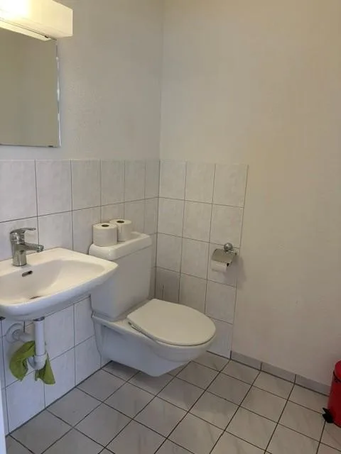 vielseitig nutzbare Gewerbefläche – Foto 6 von 7