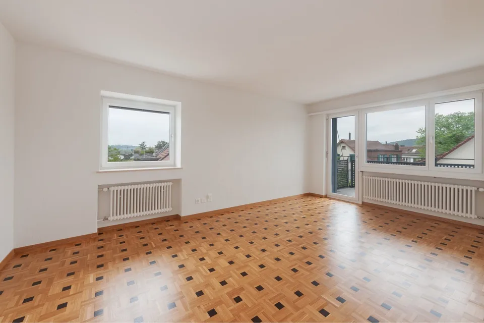 Appartement 3 pièces lumineux avec balcon à Oberwinterthur – photo 2 sur 9