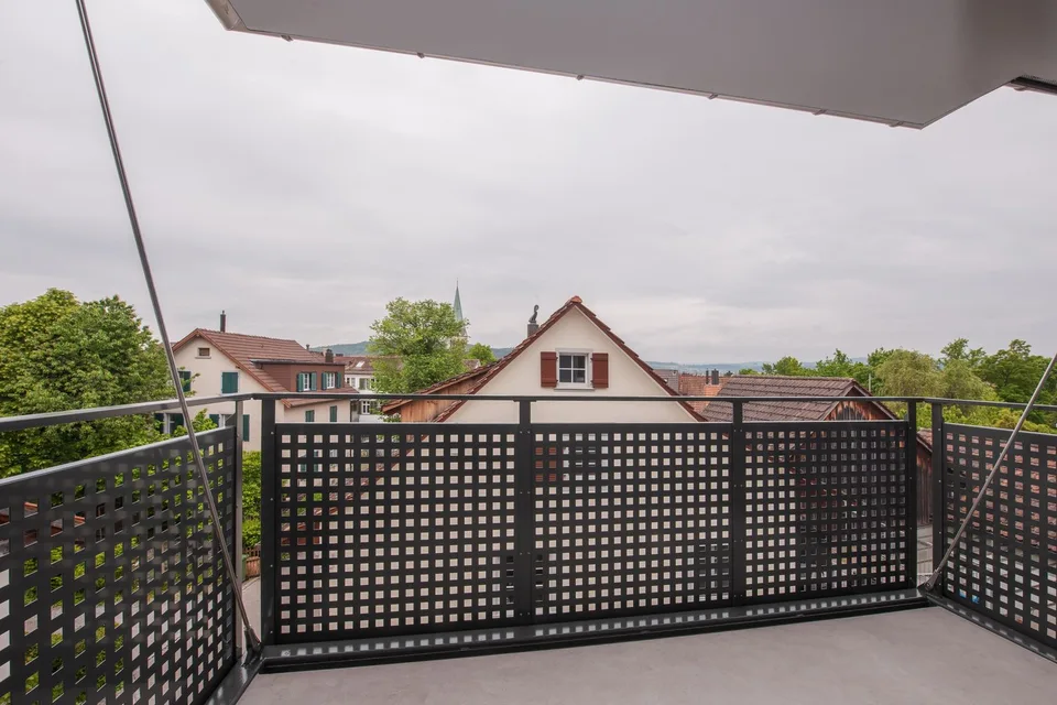 Appartement 3 pièces lumineux avec balcon à Oberwinterthur – photo 8 sur 9