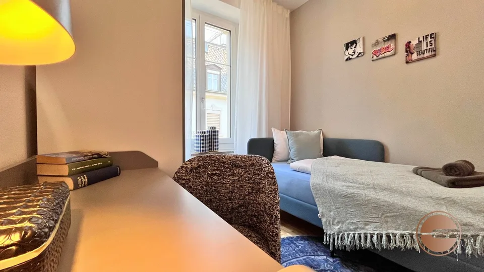 NEU! MODERNES 2-BEDROOM SERVICED APARTMENT / NEW! MODERN 2-BEDROOM SERVICED APARTMENT – Foto 8 von 15