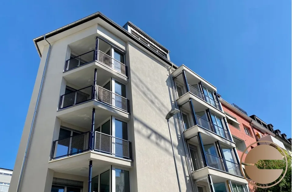 PENTHOUSE MIT AUSSICHT IM HERZEN WIEDIKONS / PENTHOUSE WITH VIEW IN THE HEART OF WIEDIKON – Foto 11 von 12