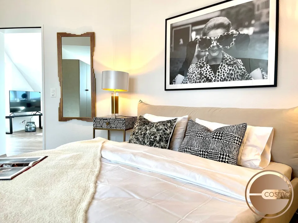 PENTHOUSE MIT AUSSICHT IM HERZEN WIEDIKONS / PENTHOUSE WITH VIEW IN THE HEART OF WIEDIKON – Foto 6 von 12