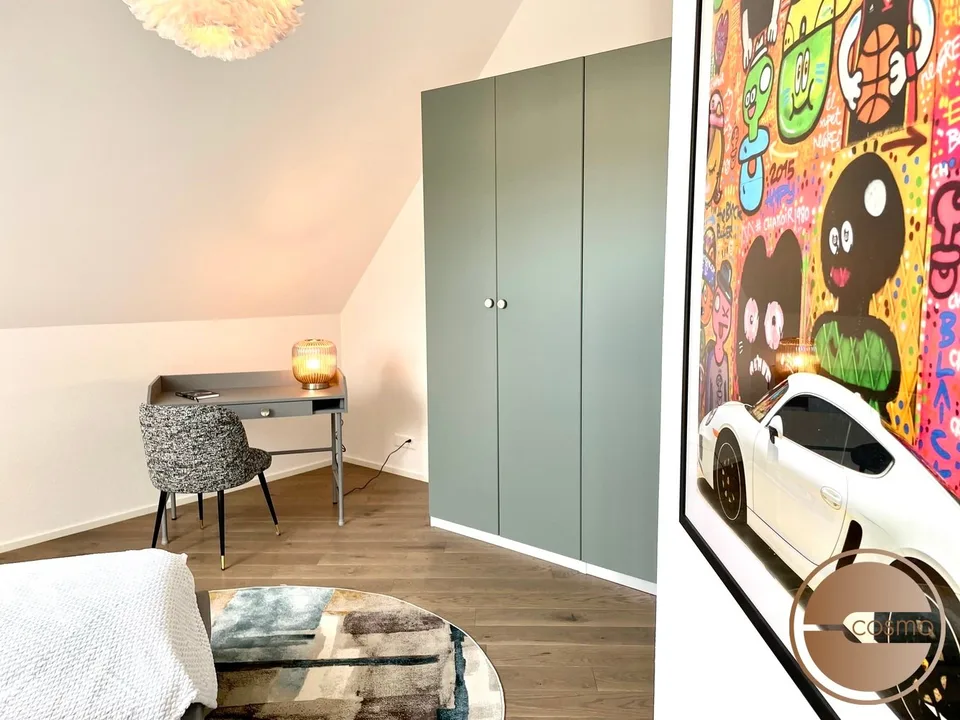 PENTHOUSE MIT AUSSICHT IM HERZEN WIEDIKONS / PENTHOUSE WITH VIEW IN THE HEART OF WIEDIKON – Foto 9 von 12