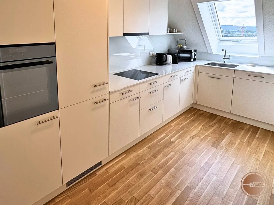 COSMOPOLITAN APARTMENTS - 4.5 ROOM / 3-BEDROOM SERVICED APARTMENT – Foto 10 von 28