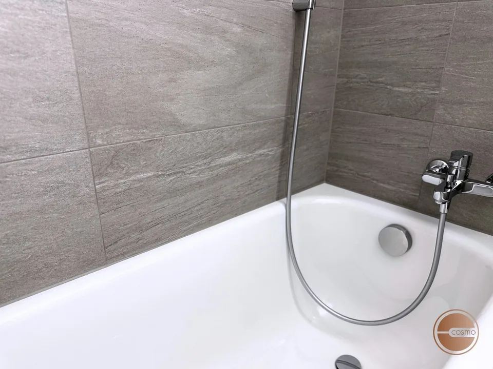 COSMOPOLITAN APARTMENTS - 4.5 ROOM / 3-BEDROOM SERVICED APARTMENT – Foto 23 von 28