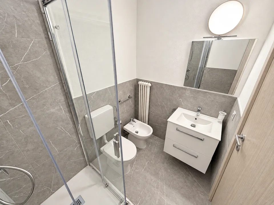 Appartement mit 1.5 Zimmern komplett renoviert in Lugano – ZENTRUM – Foto 5 von 6
