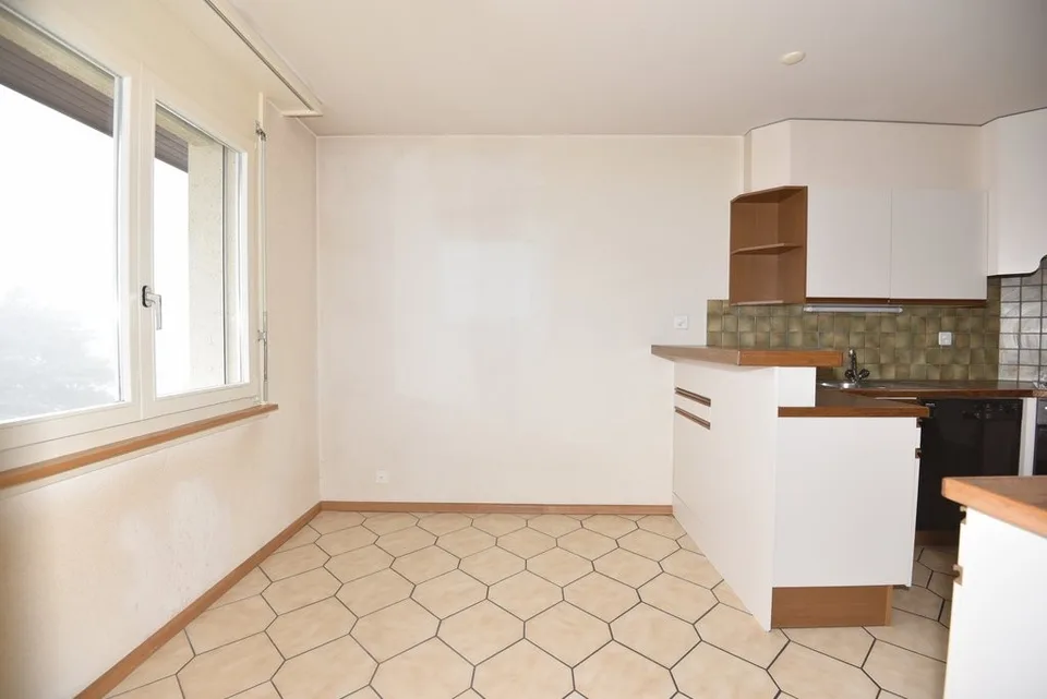 Schönes, sonnendurchflutetes Apartment in idealer Lage – Foto 5 von 9