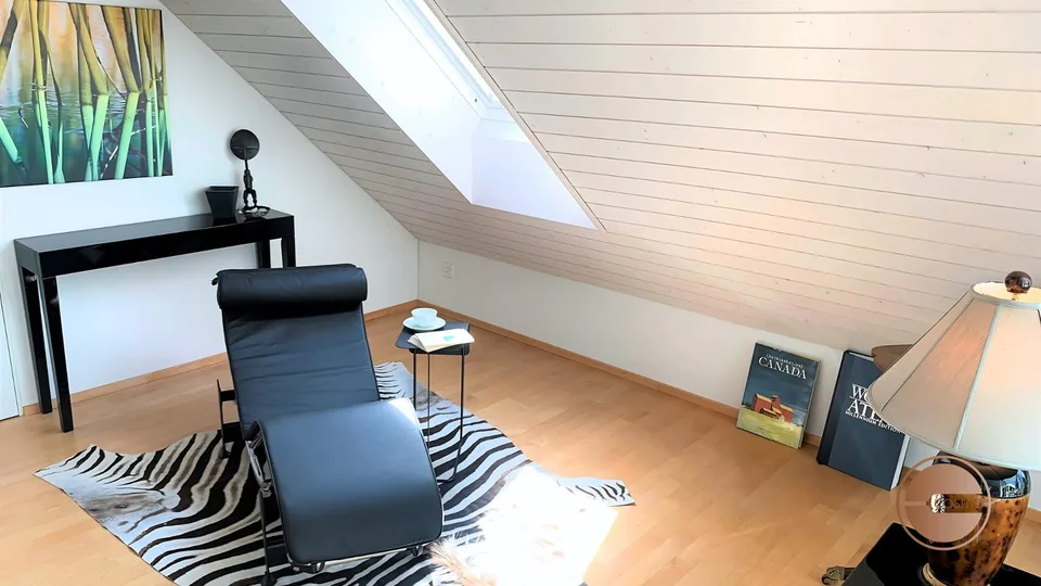 LUXUS ATTIKAWOHNUNG MIT WINTERGARTEN / LUXURY ATTIC FLAT WITH WINTER GARDEN – photo 9 sur 11