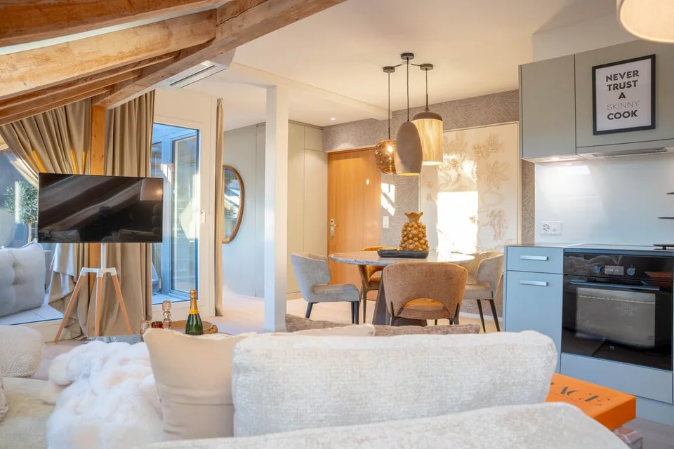 Nouveauté: Appartement avec service et meubles sur le toit dans un emplacement premier à Seefeld – photo 6 sur 16