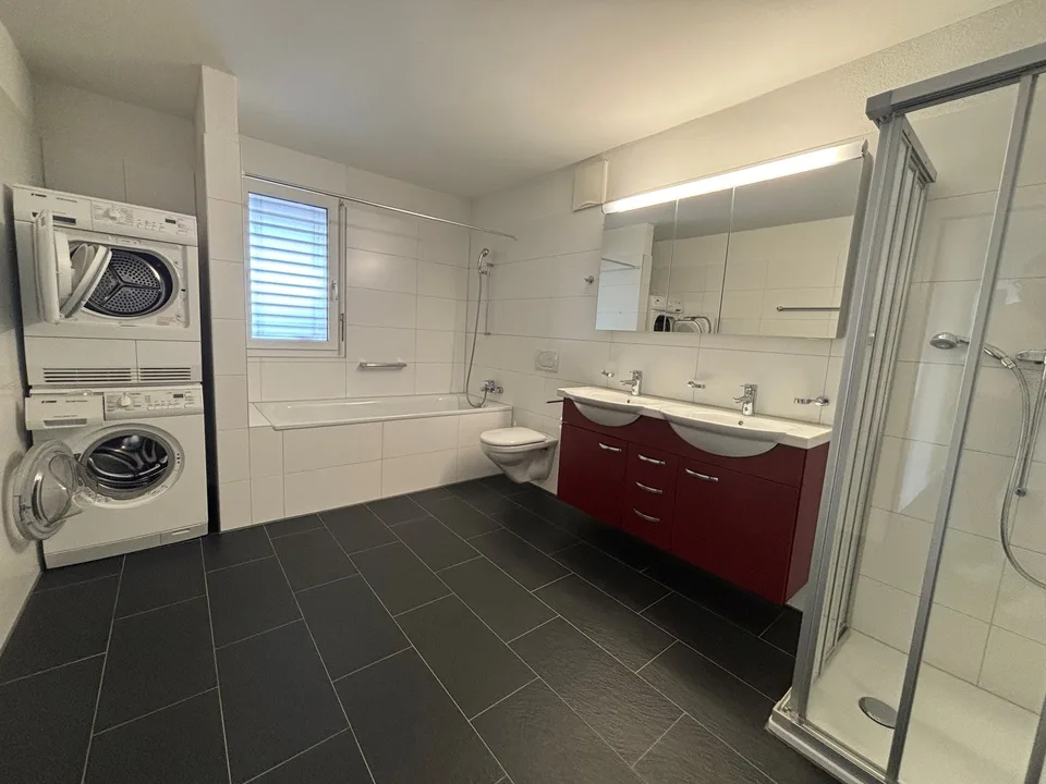 Helle 5.5-Zimmer-Wohnung mit Jurablick in Ipsach – Foto 9 von 12