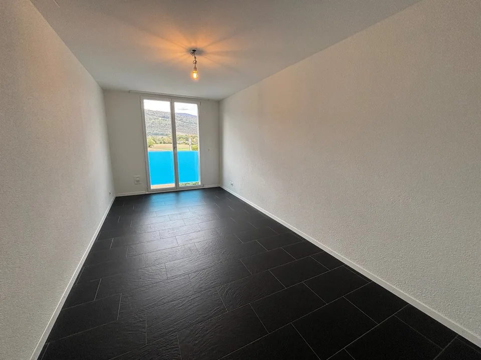 Helle 5.5-Zimmer-Wohnung mit Jurablick in Ipsach – Foto 5 von 12