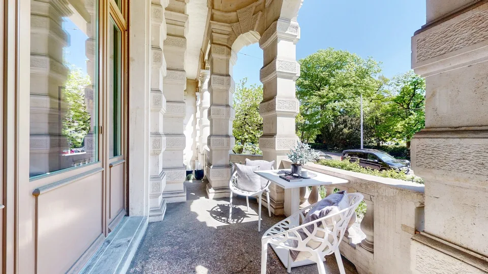 Ultimi spazi ufficiali nel prestigioso Castello Bianco direttamente sul lago di Zurigo – foto 14 di 15