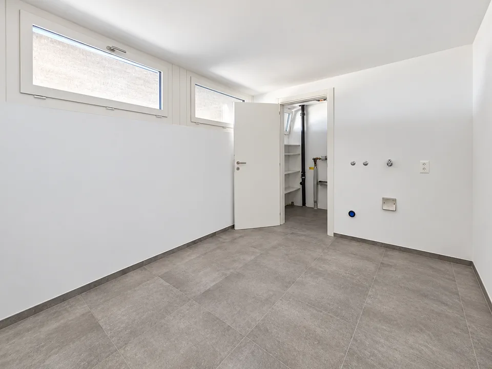 Breggia Sagno: Modernes Einfamilienhaus mit hohem Standard und spektakulärer Aussicht – Foto 13 von 16