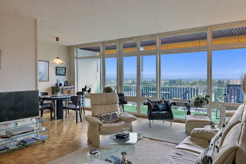Schönes Appartement in höherer Etage mit Pool in Viager besetzt ohne Rente – Foto 4 von 13