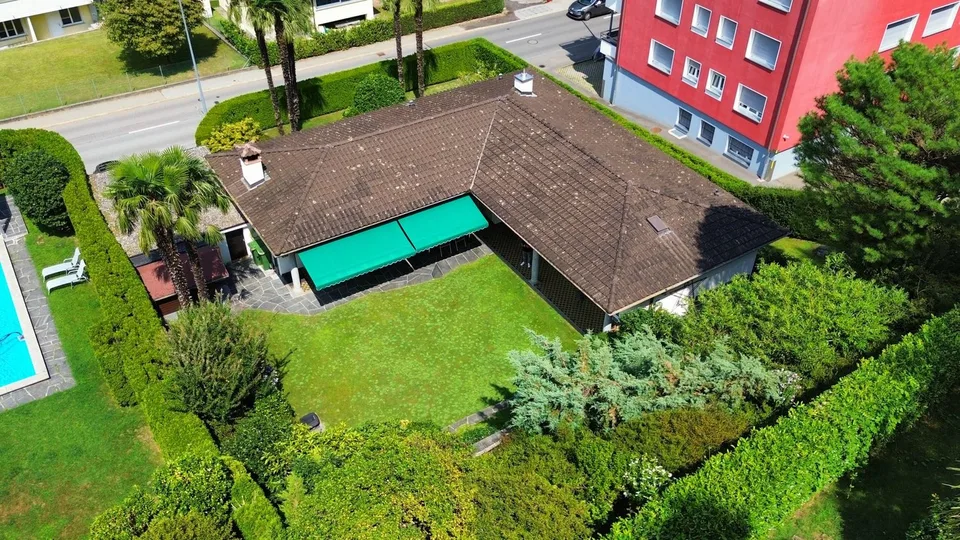 Villetta unifamiliare di 4 ½ locali con bellissimo romantico e grande giardino – foto 17 di 17