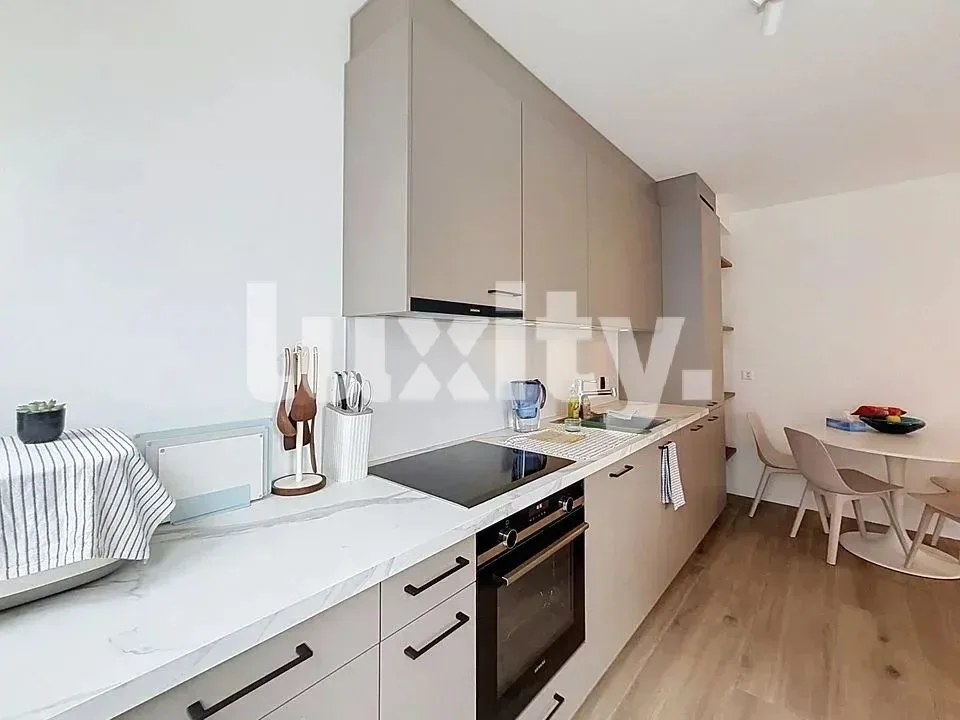 Superbo appartamento arredato a Plainpalais – foto 4 di 7