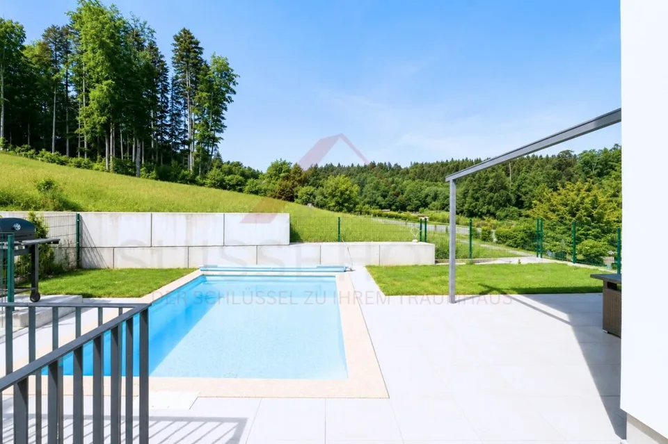 Atmosfera di vacanza in casa propria - casa a schiera di 5,5 locali nuova con piscina & giardino – foto 3 di 24