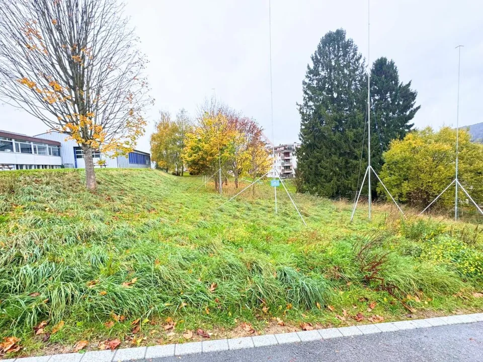11 Wohnungen PPE zu realisieren - Grundstück von 1'943 m² mit genehmigtem Projekt – Foto 3 von 9