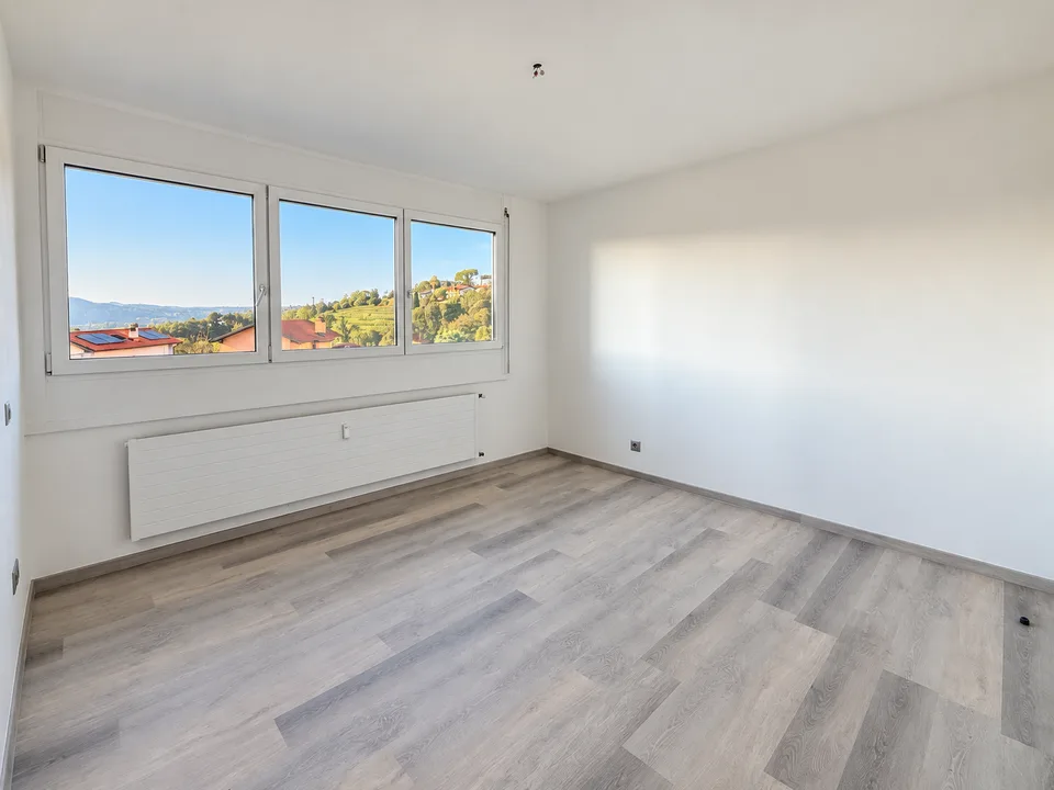 Moderne 2.5-Zimmer-Wohnung in Coldrerio – Foto 2 von 8