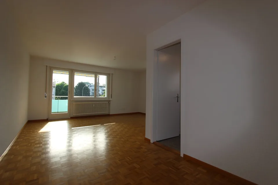 Schöne Wohnung mit grossem Balkon - Morgensonne – Foto 2 von 12