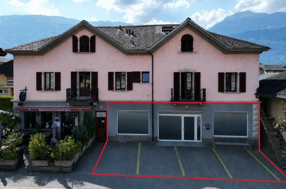 Atelier e uffici con zona di stoccaggio 427m2 a Conthey – foto 3 di 10