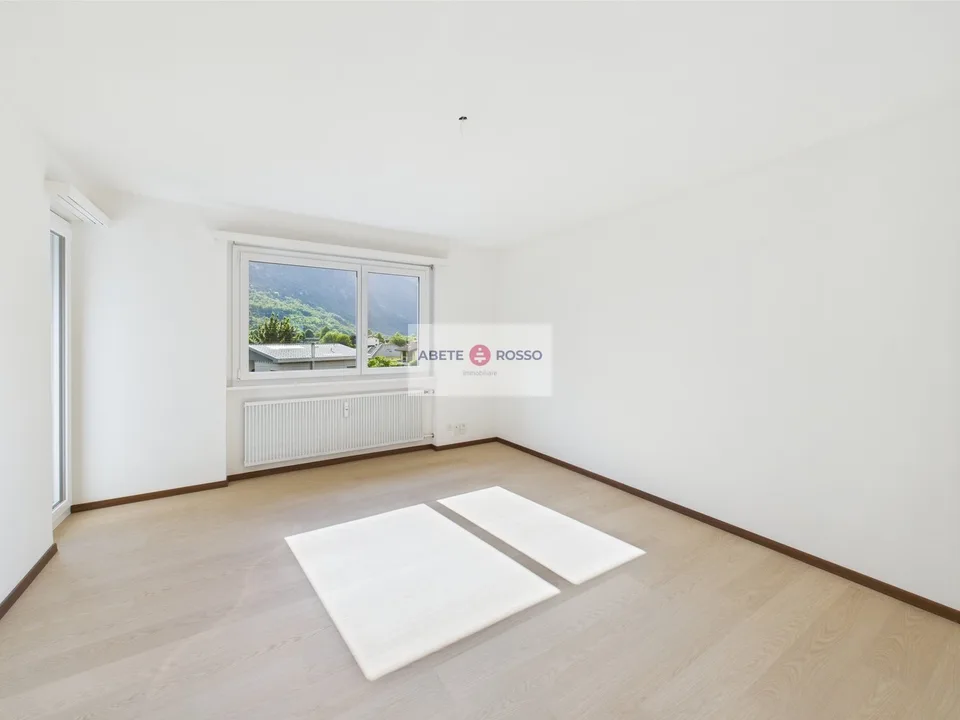 Spazioso appartamento di 3.5 locali con vista aperta. – foto 4 di 9