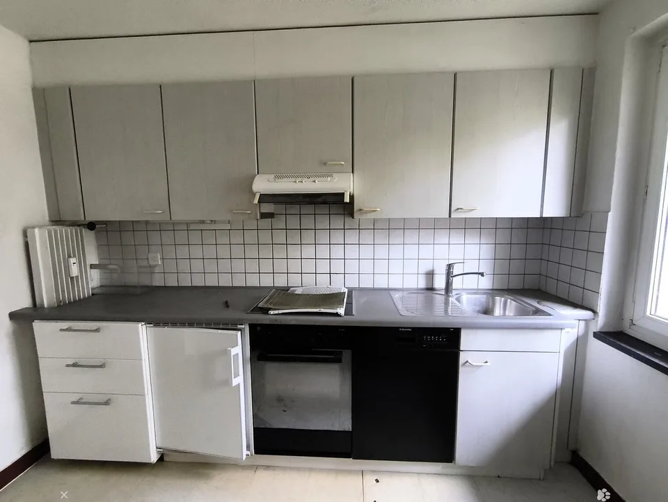 Charmante 3,5-Zimmer-Wohnung mit Balkon ab sofort zu vermieten! – Foto 3 von 16