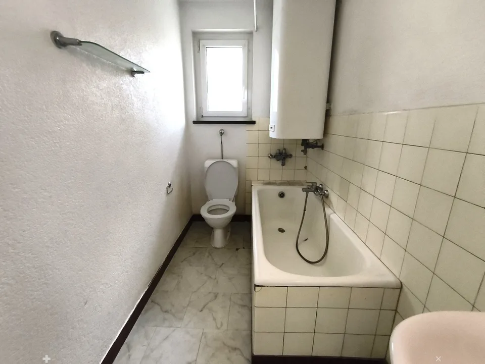 Charmante 3,5-Zimmer-Wohnung mit Balkon ab sofort zu vermieten! – Foto 5 von 16
