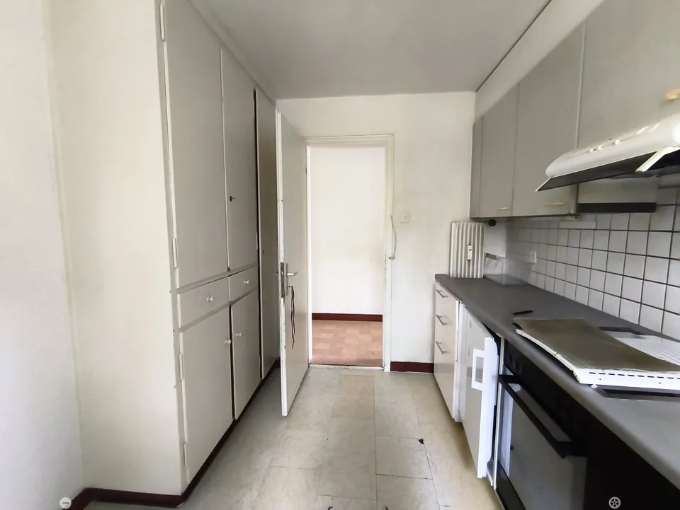 Charmante 3,5-Zimmer-Wohnung mit Balkon ab sofort zu vermieten! – Foto 4 von 16