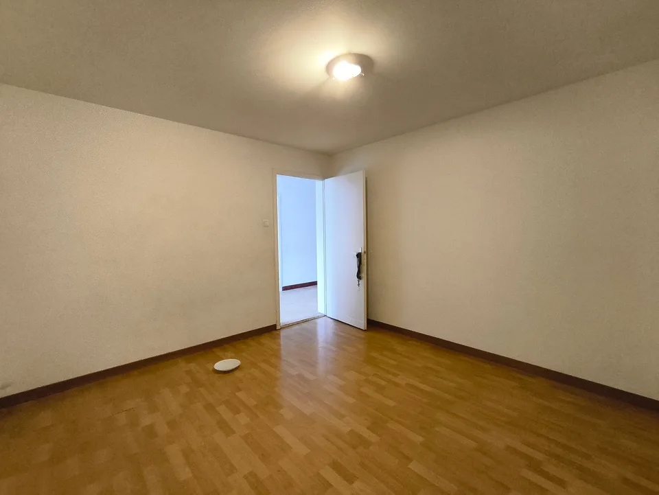 Charmante 3,5-Zimmer-Wohnung mit Balkon ab sofort zu vermieten! – Foto 11 von 16