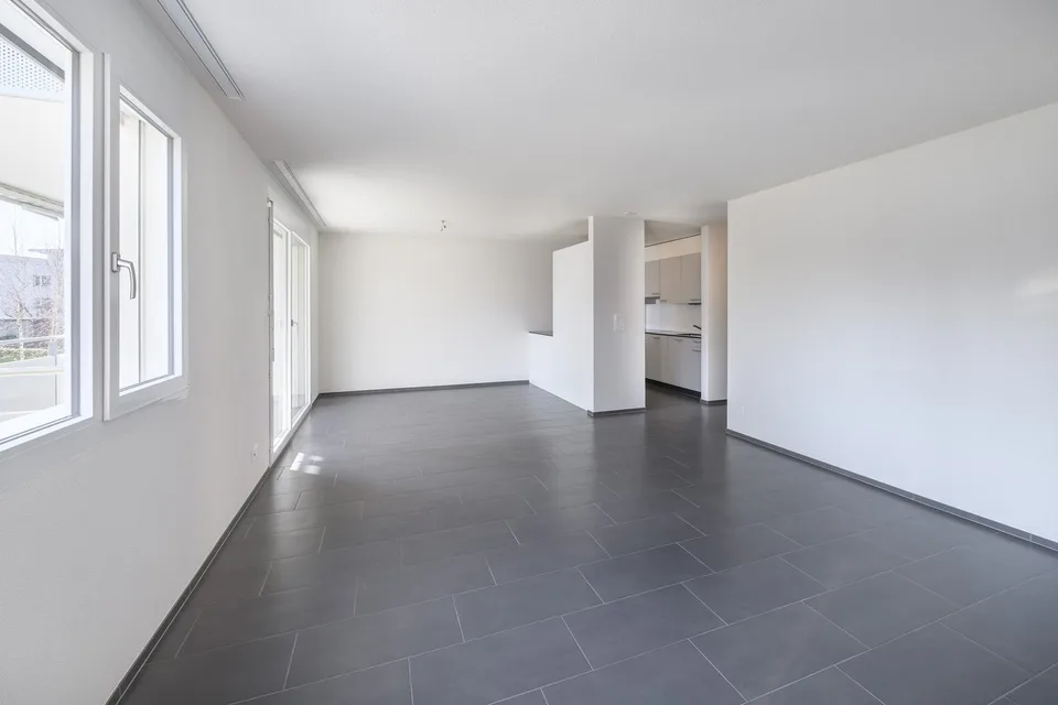 Appartamento di 3,5 locali completamente moderno – foto 2 di 11
