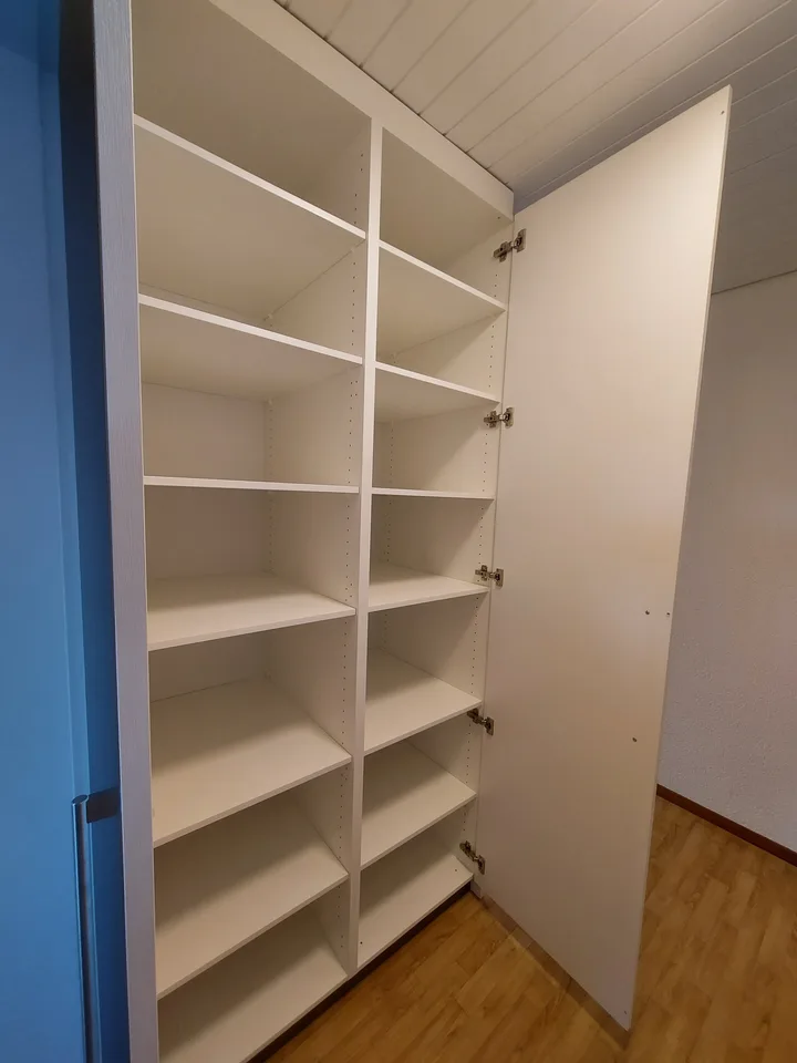 Charmante 2-Zimmer-Dachgeschosswohnung in Gurmels – sofort verfügbar! – Foto 10 von 12