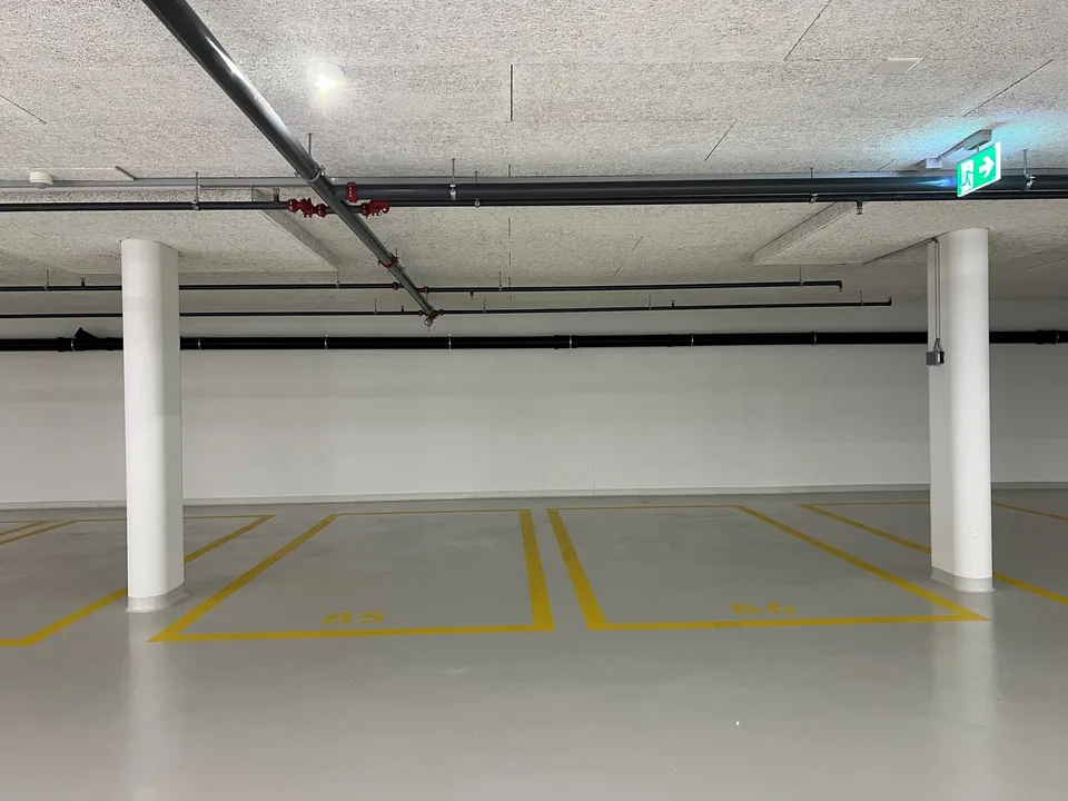 Parking garage spaces – photo 4 of 4
