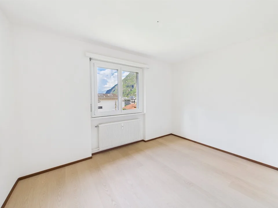 Appartement spacieux de 4.5 pièces avec vue dégagée. – photo 9 sur 9