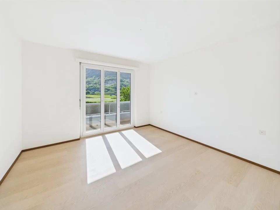 Appartement spacieux de 4.5 pièces avec vue dégagée. – photo 5 sur 9