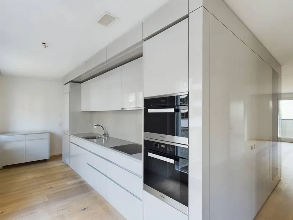 Charmante 2.5-Zimmer-Wohnung – Foto 2 von 5