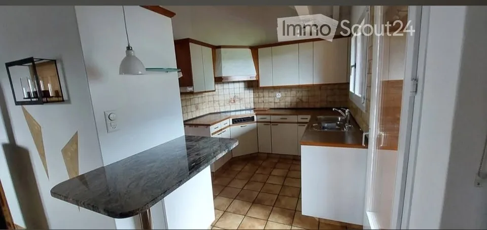 Sehr grosse Dachwohnung, Hausteil zu vermieten – Foto 5 von 5