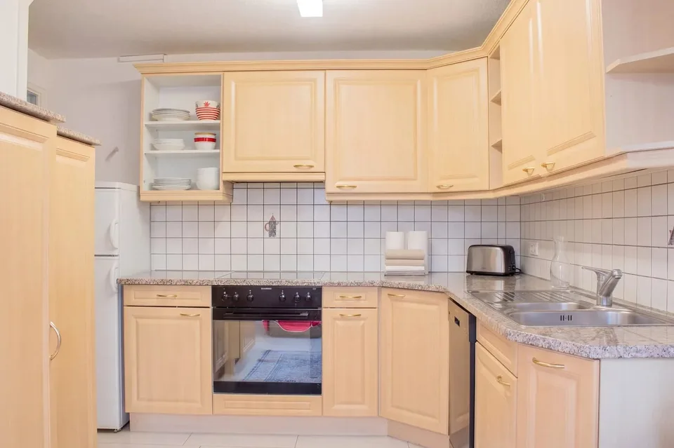 8.5 Zimmer Einfamilienhaus in Neuhausen am Rheinfall – Foto 2 von 13