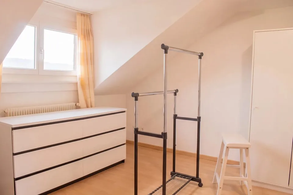 8.5 Zimmer Einfamilienhaus in Neuhausen am Rheinfall – Foto 10 von 13