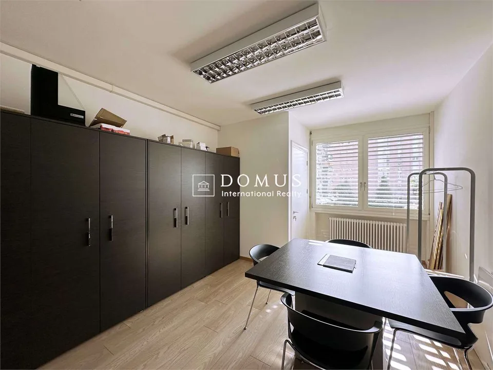 Bureau avec places de parking à Lugano – photo 8 sur 13