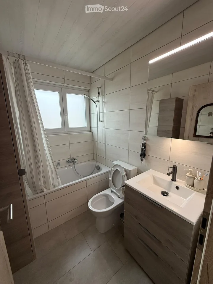 Schönes vollständig renoviertes Appartement – Foto 5 von 5