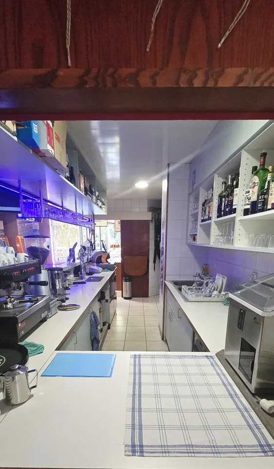 Vendere | Fondo Commerciale Café Bar con Piccola Ristorazione – foto 7 di 7