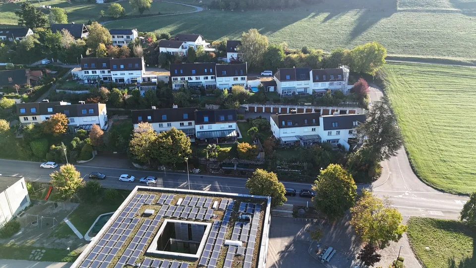 6.5-Zimmer-Familienhaus an sonniger, ruhiger Lage, umfassend renoviert – Foto 5 von 13
